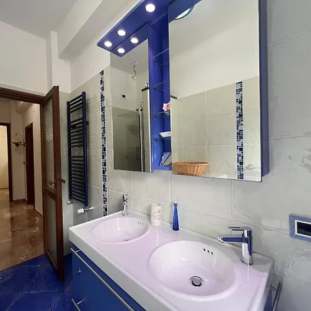 Lejlighed A Casa Di Alice 80 Mq 2b 1b, With Private Garage In Santa Margherita Ligure